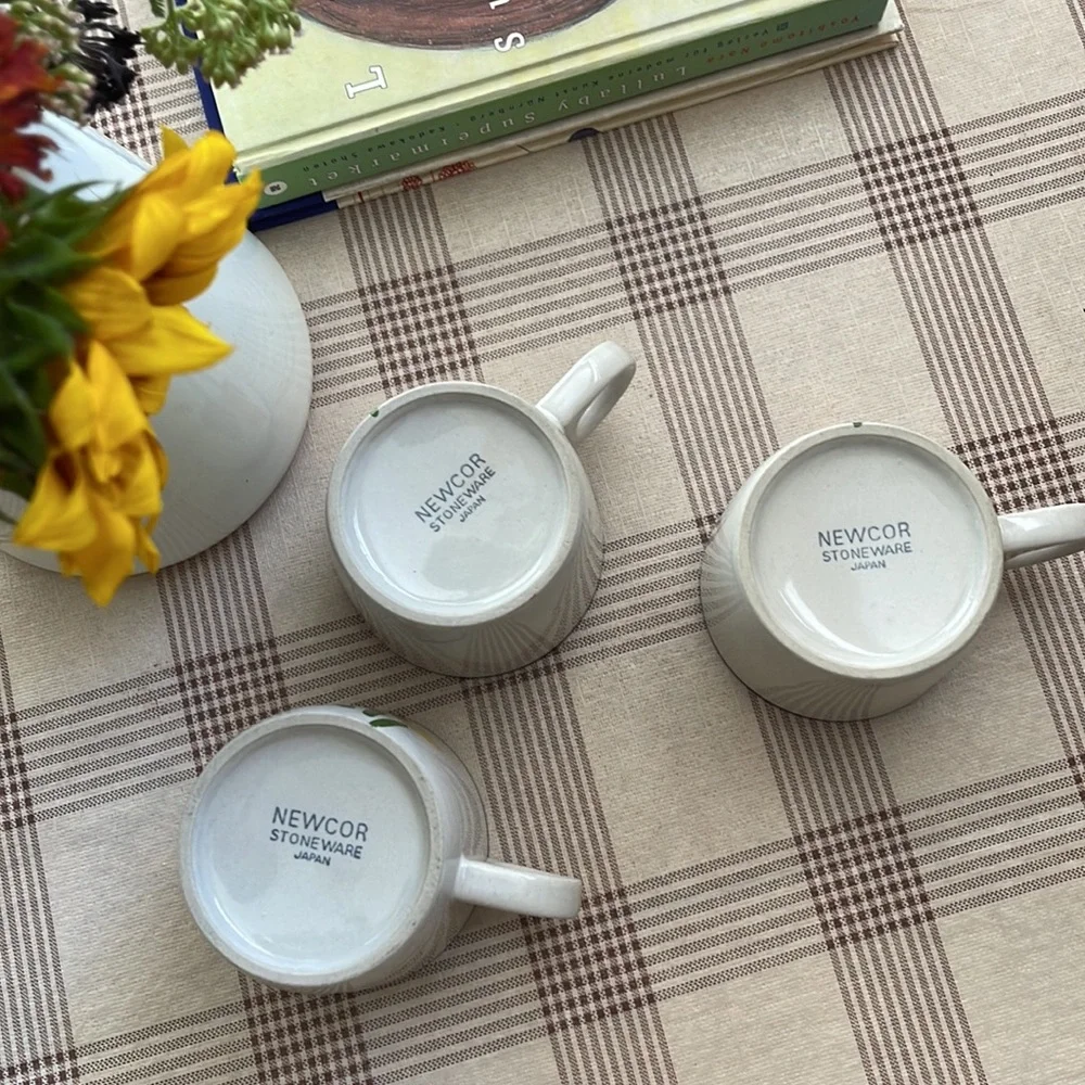 Newcor VTG Stoneware Tea Cups Japan Tulip Set of 3 Multicolor